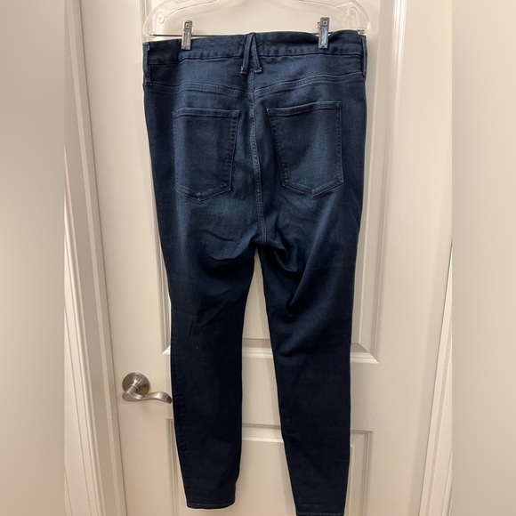 Good American Good Legs High-Waist Skinny Jeans - Picture 3 of 3